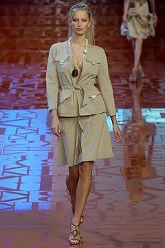 Look 32